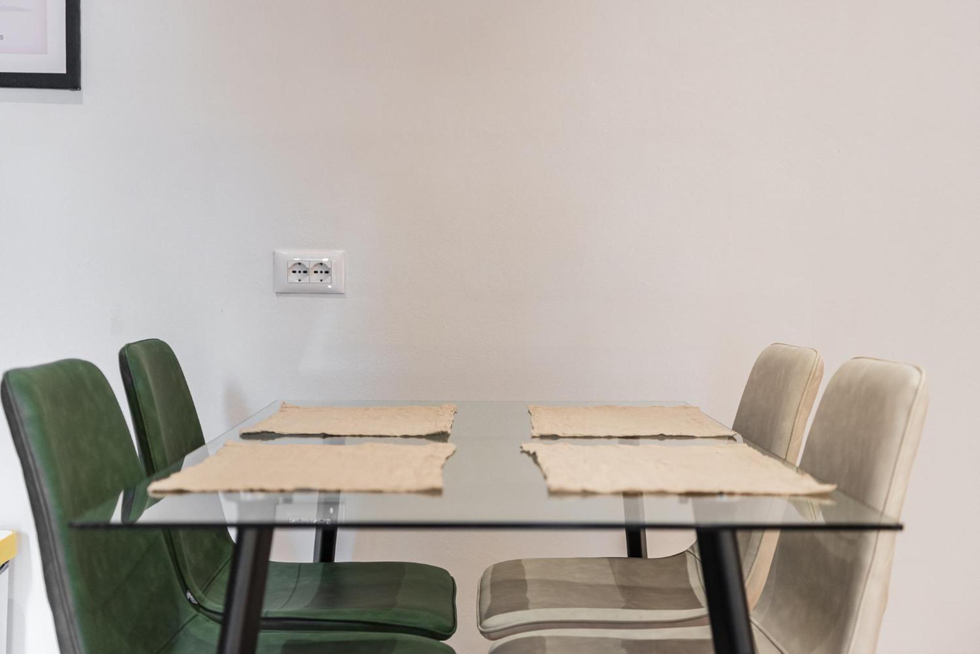 Mumba Apartments By Kondo Stays Tirana Exterior foto